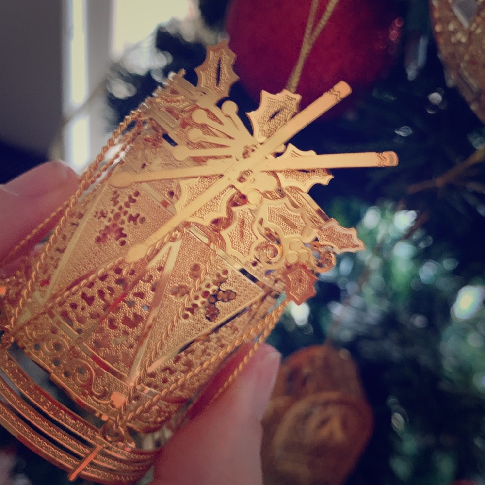 Danbury Mint Ornament 22k